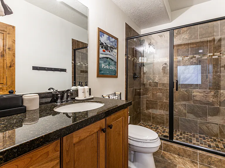 901 W Abigail Dr — Photo 28