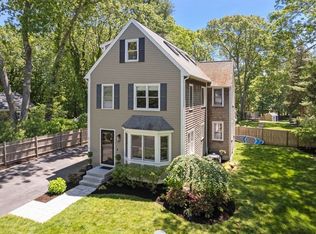 15 Blodgett Ave, Duxbury, MA 02332