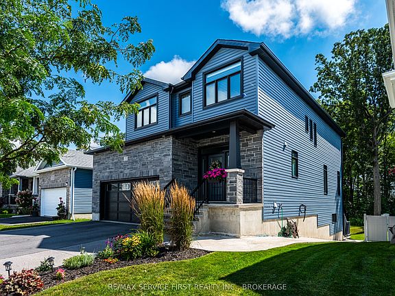3rd image of 1361 Ottawa St