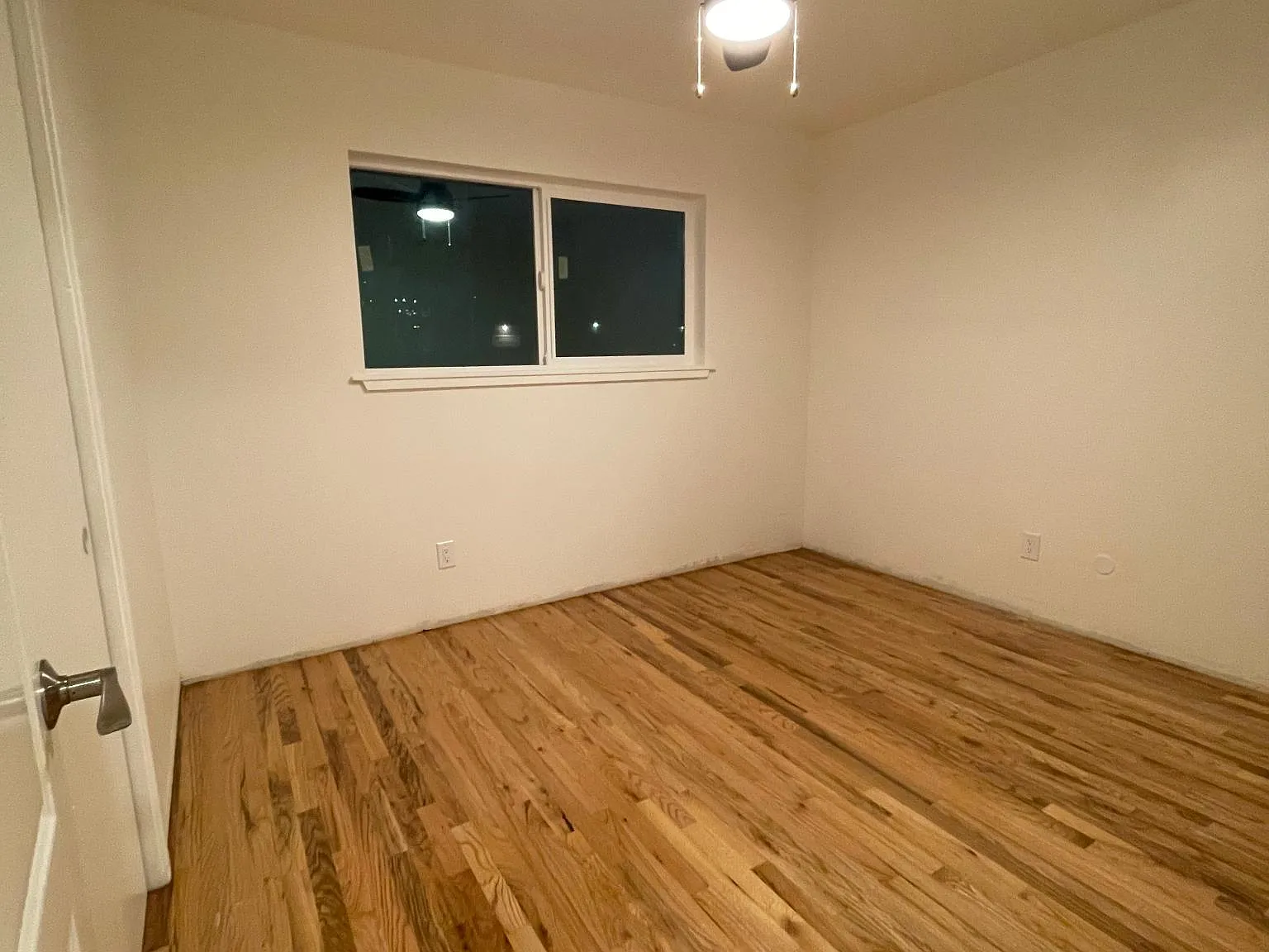 115 Catherine Ln — Photo 3
