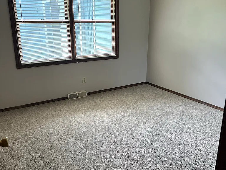 641 Herda Ave #643 — Photo 5