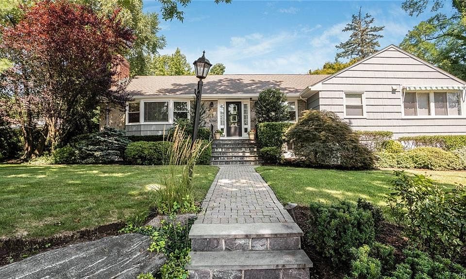 1st image of 805 Rockland Ave