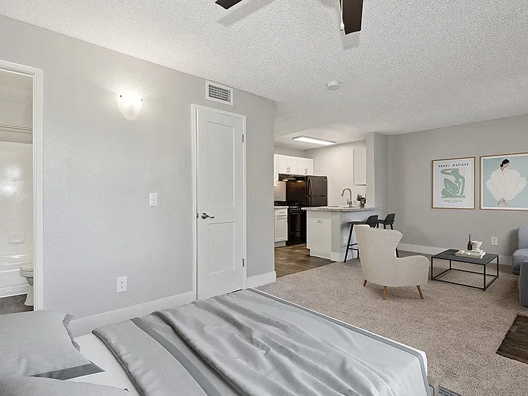 Stillwater Apartments — Photo 16