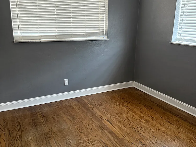 8421 Delmar Blvd #2E — Photo 14