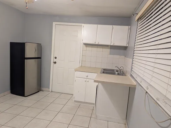 6024 W Clifton St #A, Tampa, FL 33634