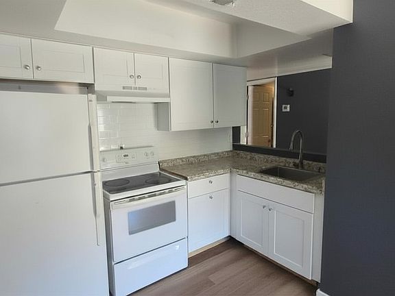 5th image of 1101 E Roosevelt St APT 1