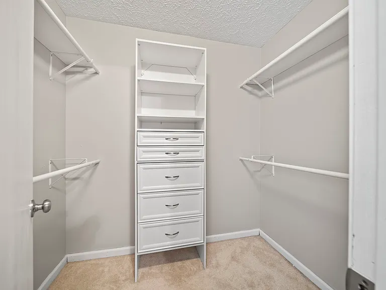 1300 Faunsdale Dr — Photo 21