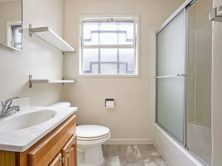 643 Beacon St #2 - 1 bedroom | 1 bath — Photo 11