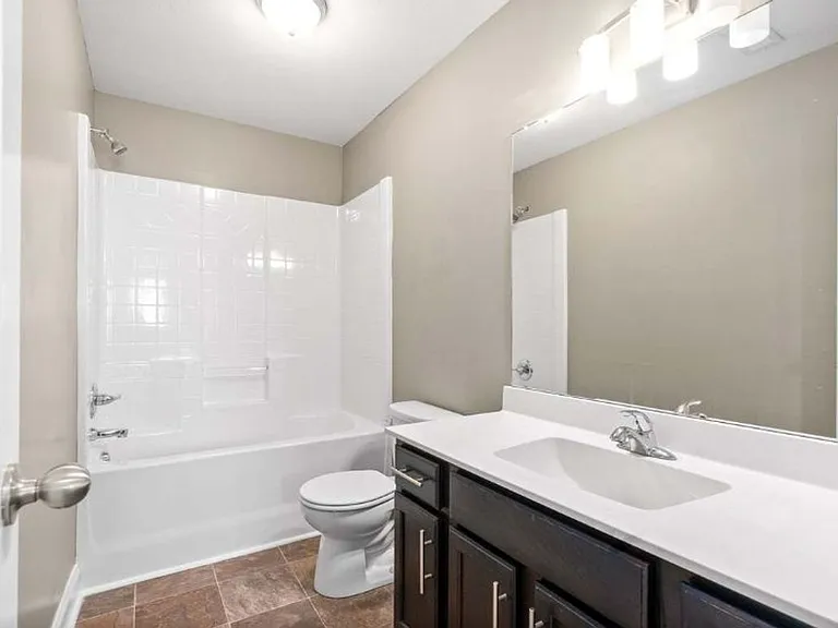 1103 Medallion Ct — Photo 15