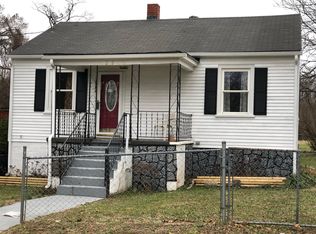 2845 Sand Rd NE, Roanoke, VA 24012