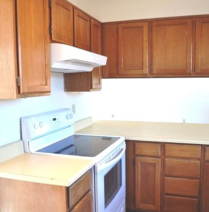 5th image of 7103 S Alder Dr