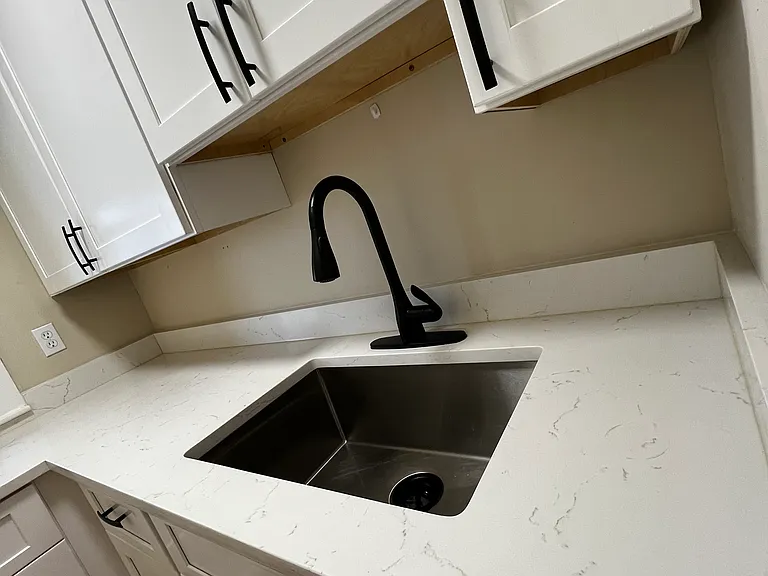 53-55 Nichols St #4 — Photo 7