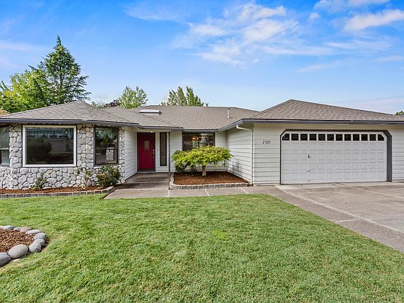2nd image of 2325 Asher Dr