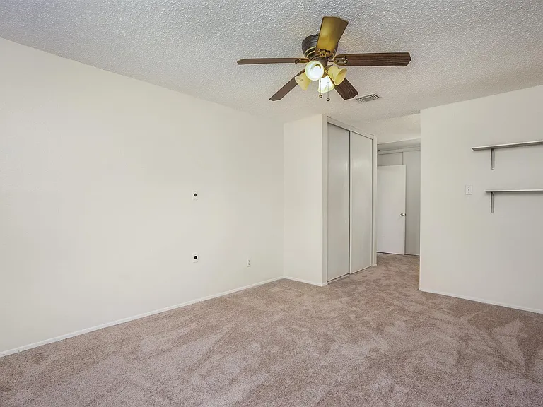 2611 Grants Lake Blvd #226 — Photo 19