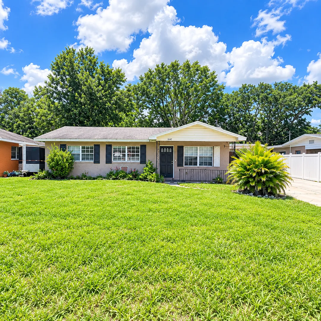 Lakeland Home for Rent! — Photo 1