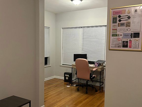 5th image of 4035 N Greenview Ave #1S