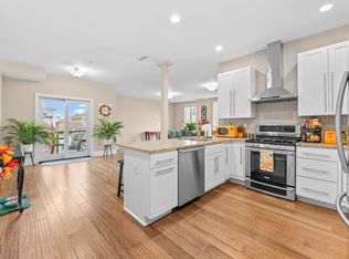 380 W Broadway APT 401, Boston, MA 02127