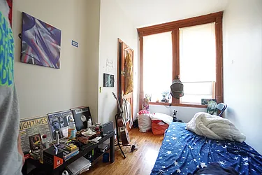 Rented by Rennit Inc.