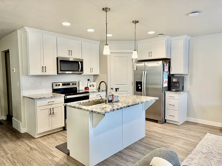 1171 S 750 W — Photo 33