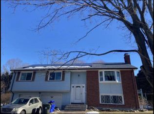 123 Wildflower Rd, East Hartford, CT 06118