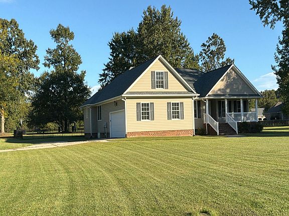 3rd image of 111 Evans Mill Rd