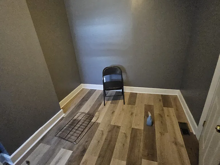 7009 S Perry Ave #1 — Photo 17