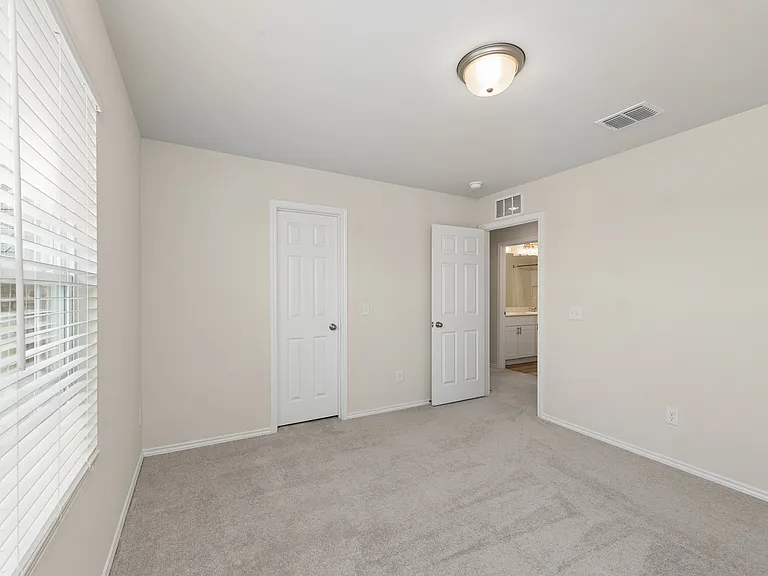 1949 Indian Grass Dr — Photo 14