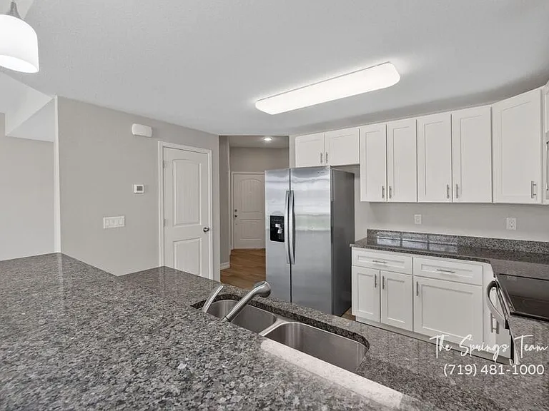 740 Brambleberry Hts — Photo 21