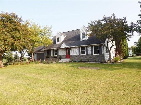 Home sites on a large corner lot.