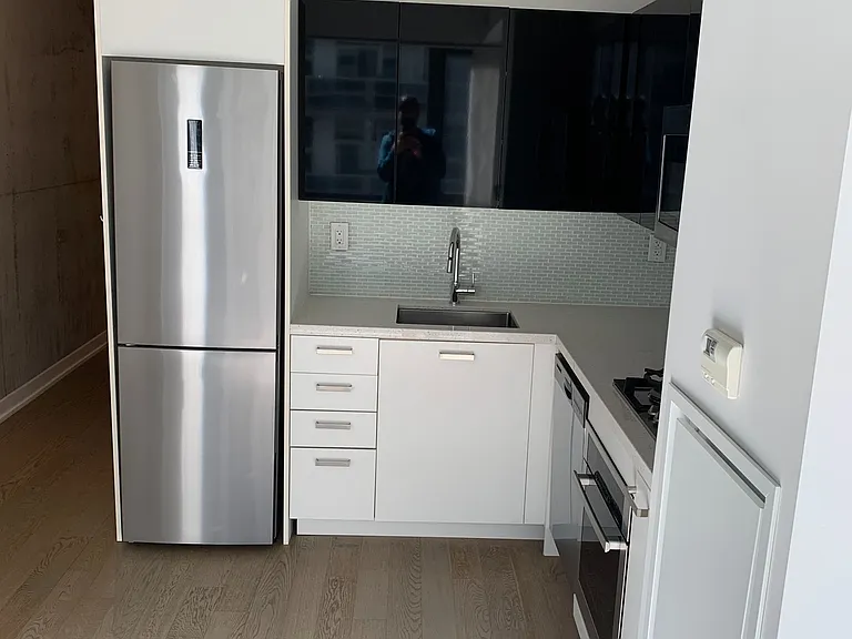 39 Brant St #411 — Photo 3