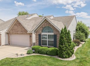 1425 Hamilton Dr, Greenwood, IN