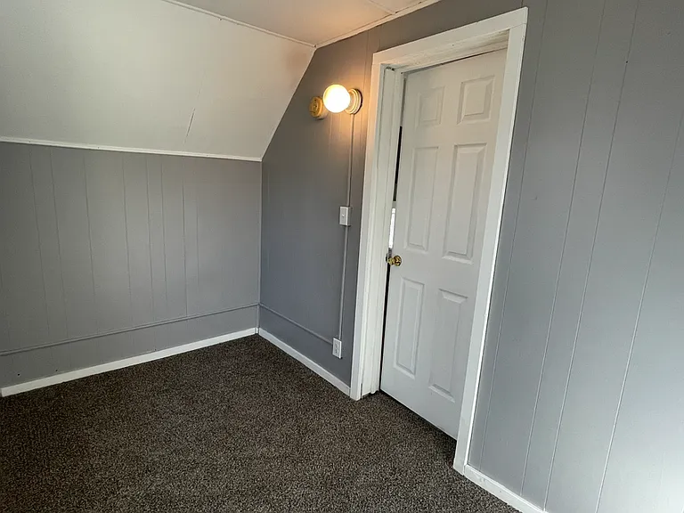 1222 Eastern Ave SE — Photo 9
