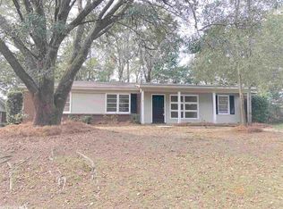 201 Glen Oaks Rd, Mobile, AL 36608