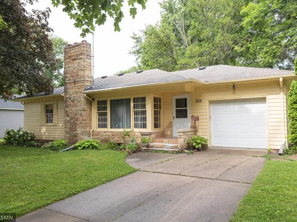 1603 Judd Ave N, Glencoe, MN 55336