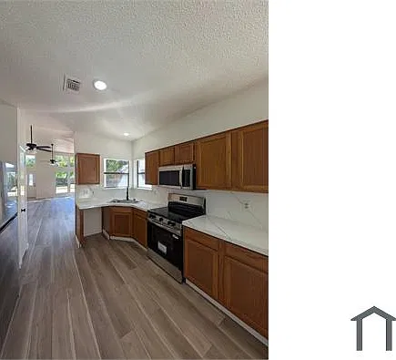 3 bed, 1211 sqft, $2,600 — Photo 4