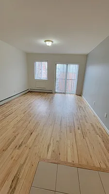 Rented by Avanguard Realty Corp | media 5