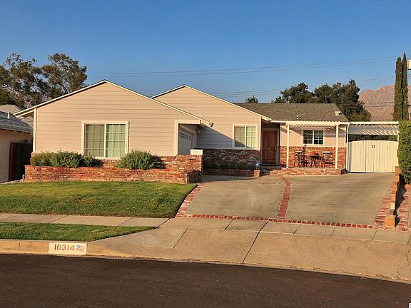 2nd image of 10314 Langmuir Ave