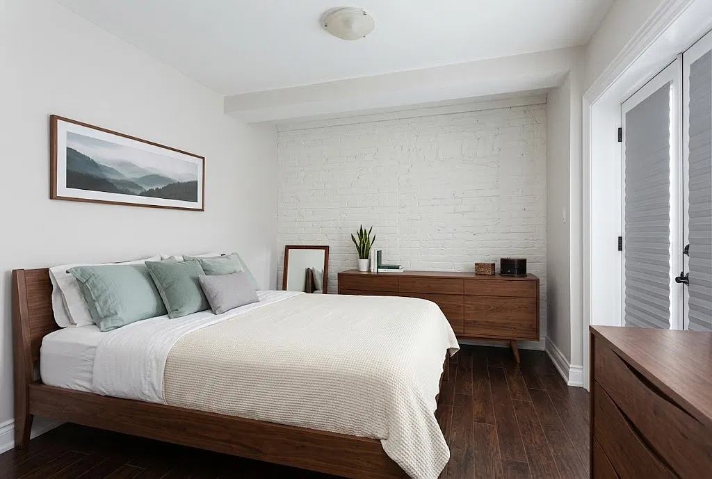 2 bed, 1.5 bath, 850 sqft, $2,240 — Photo 3