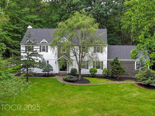4 Adams Rd #1