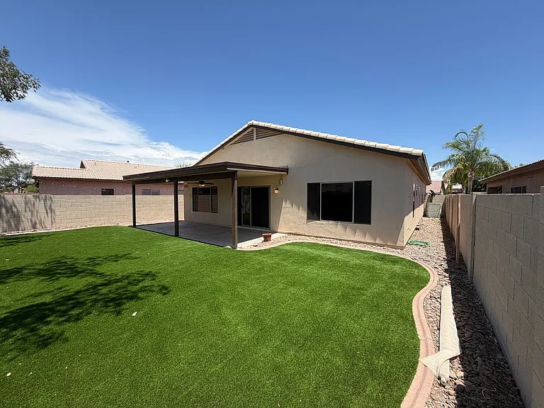 21290 N 94th Ln — Photo 14