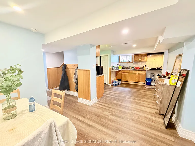 169 McGill St — Photo 14