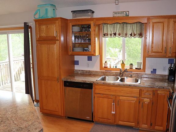 4th image of 101 Shetland Ct SE