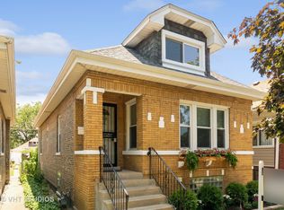 6820 29th Pl, Berwyn, IL 60402