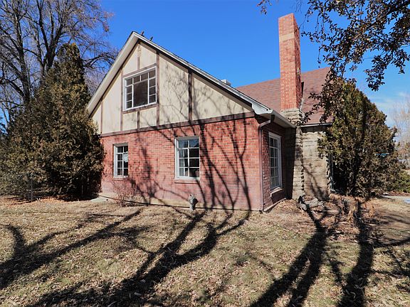 2nd image of 605 N Dustin Ave