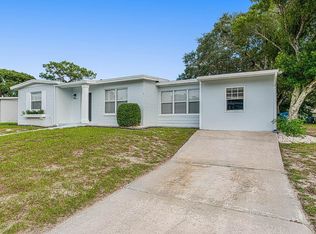 422 Hollyhock Ln, Spring Hill, FL 34606