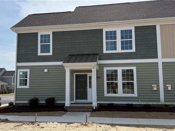 1013 Robinson Rd #7C, Suffolk, VA 23434