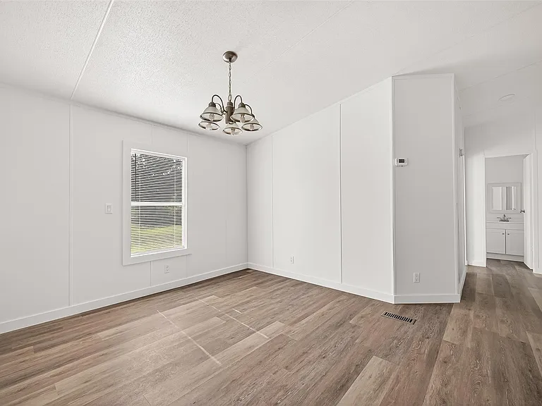 6018 Barney Ln — Photo 13