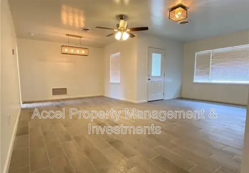3 bed, 2.0 bath, 1541 sqft, $1,600 — Photo 2