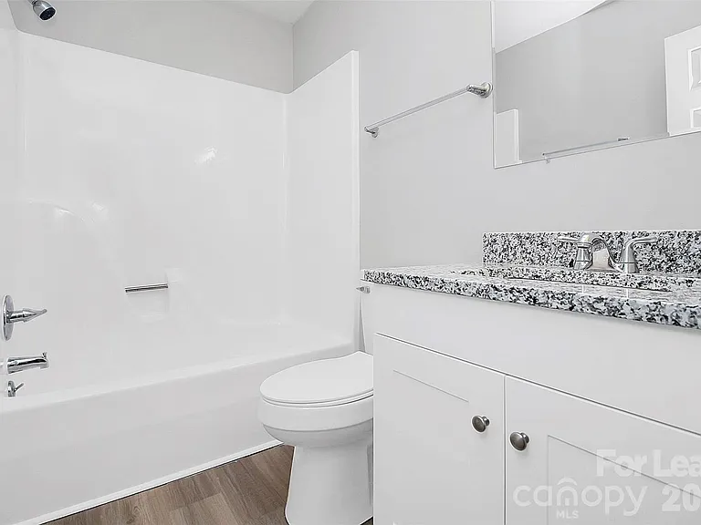 1219 Anderson St — Photo 16