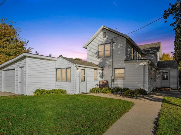 5929 16th Ave, Garrison, IA 52229